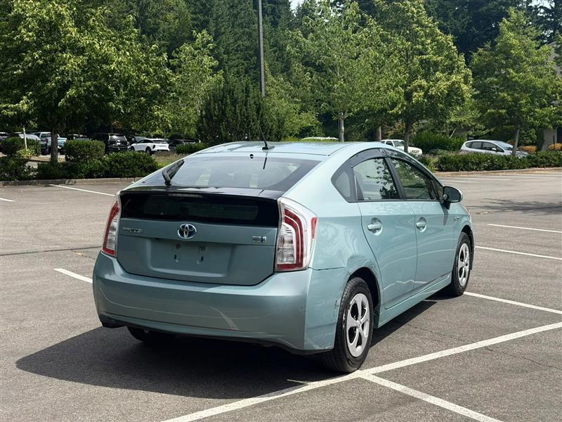Toyota Prius Three 2014