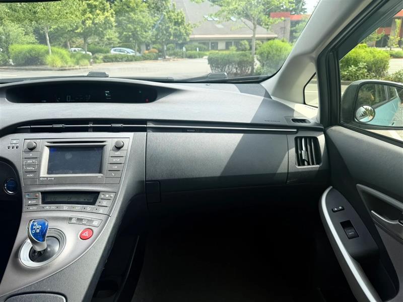 Toyota Prius Three 2014