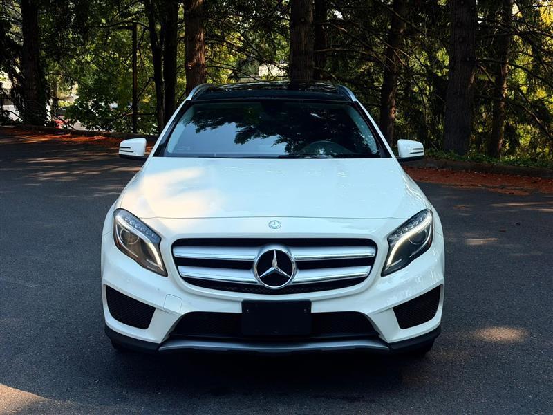 Mercedes-Benz GLA-Class GLA250 4MATIC 2015