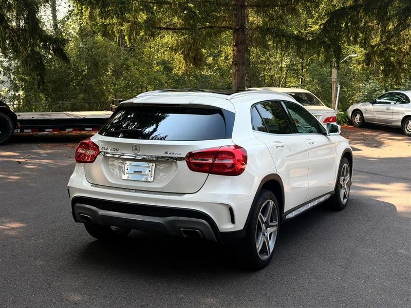 Mercedes-Benz GLA-Class GLA250 4MATIC 2015