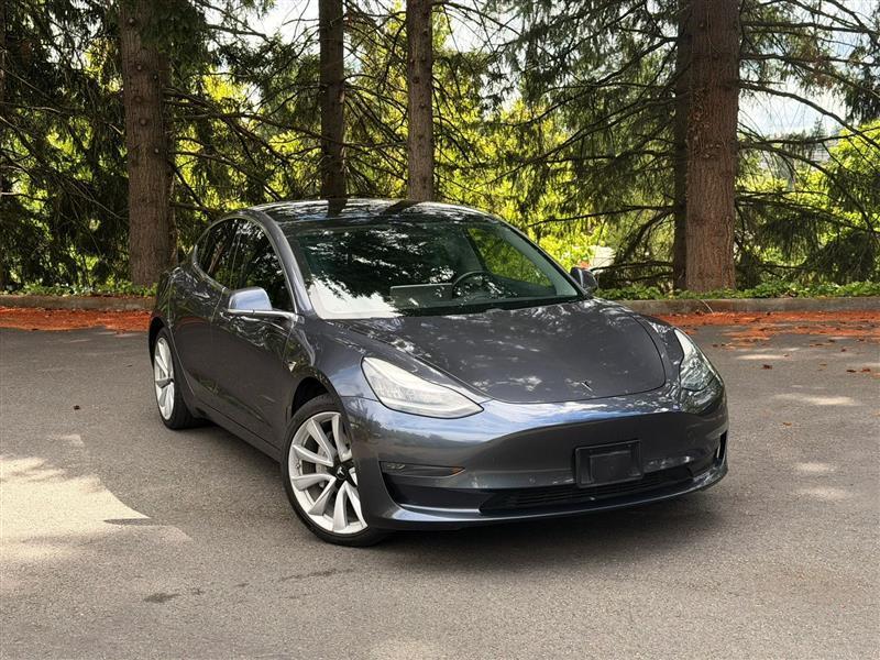 Tesla Model 3 Base 2018