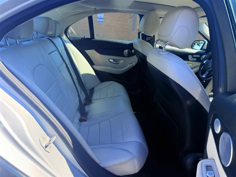 Mercedes-Benz C-Class C300 4MATIC Sedan 2016