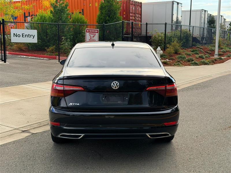 Volkswagen Jetta 1.4T R-Line 8A 2019