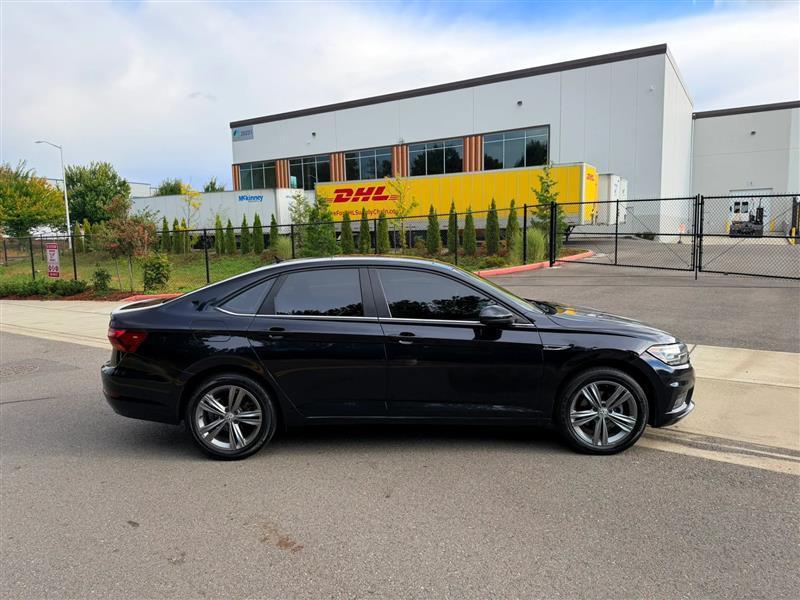 Volkswagen Jetta 1.4T R-Line 8A 2019