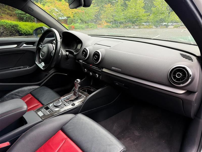 Audi S3 2.0T Premium Plus quattro 2016