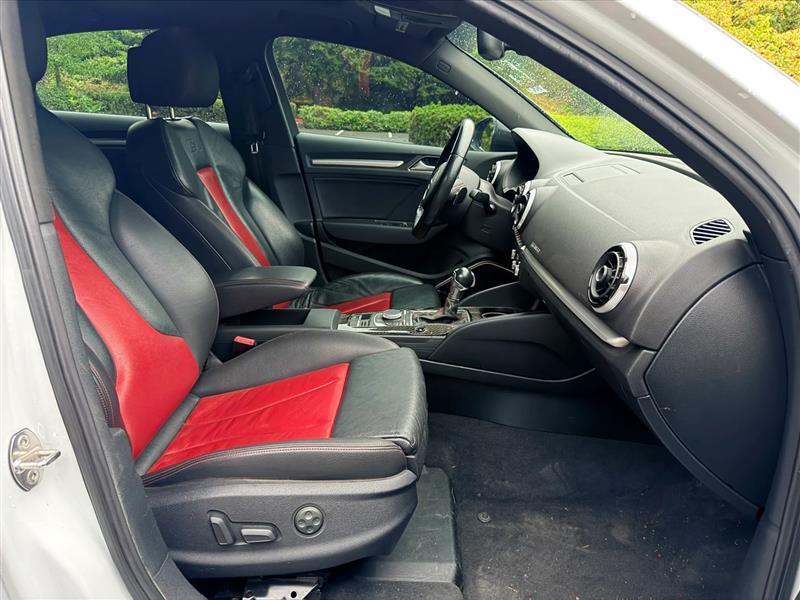 Audi S3 2.0T Premium Plus quattro 2016