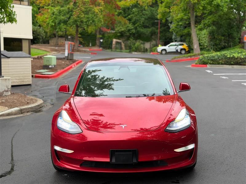 Tesla Model 3 Base 2018