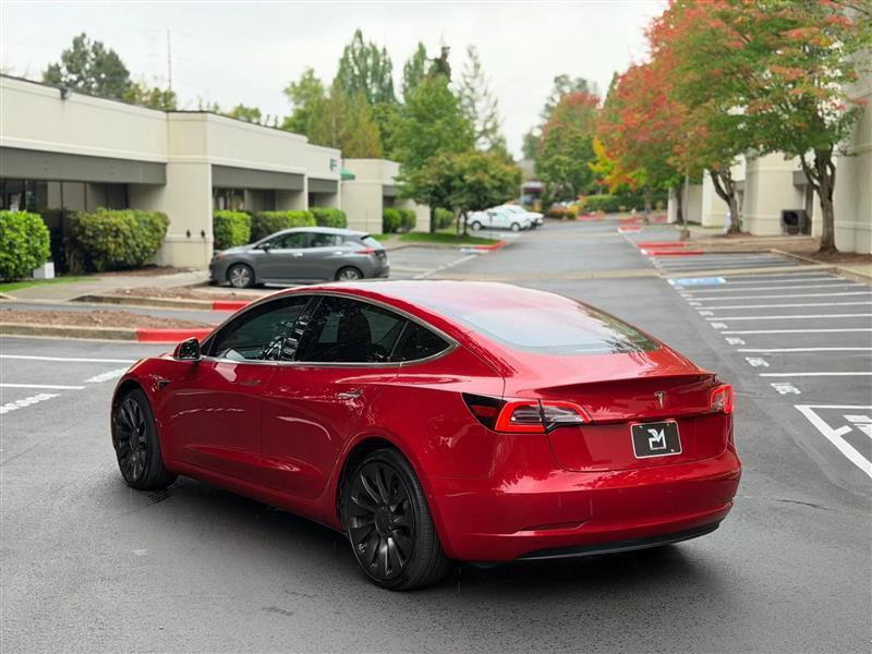Tesla Model 3 Base 2018