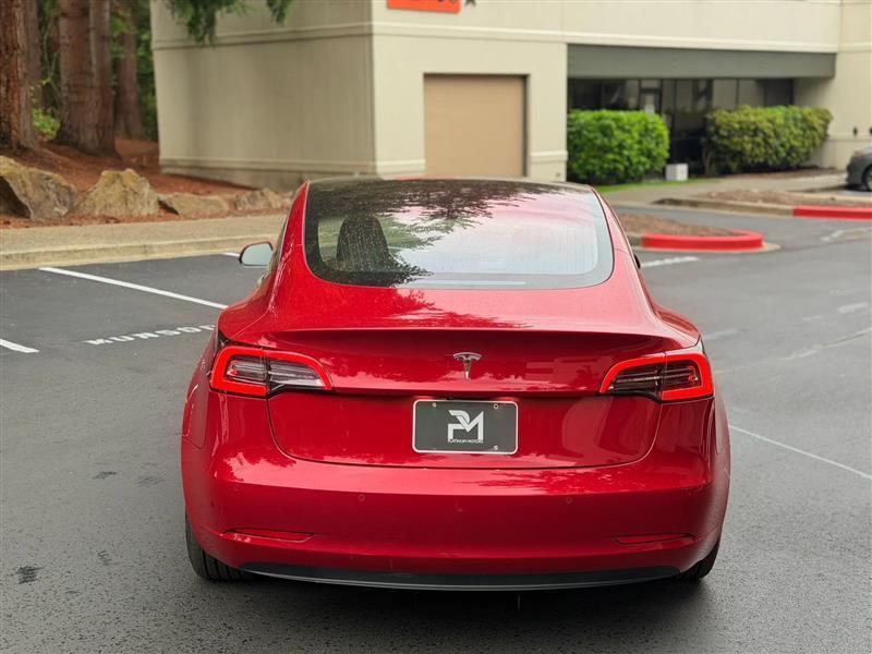 Tesla Model 3 Base 2018