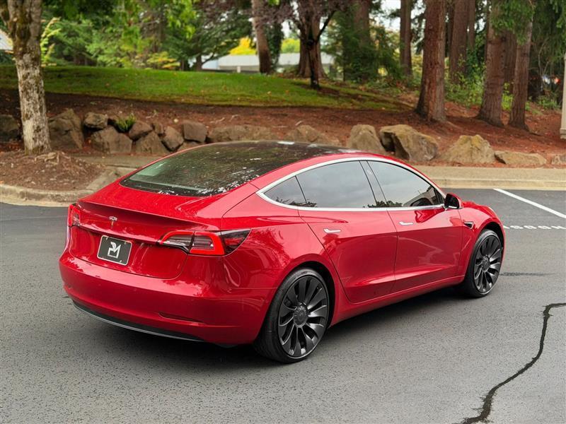 Tesla Model 3 Base 2018
