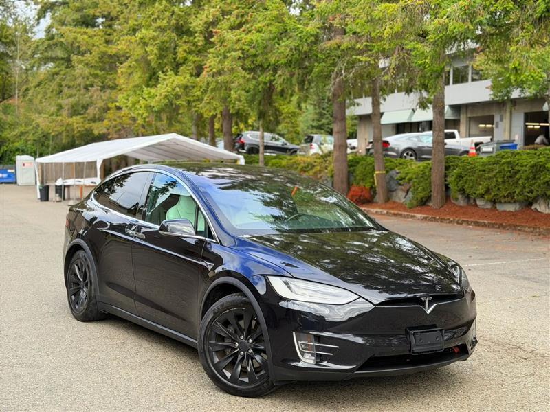 Tesla Model X 90D 2016