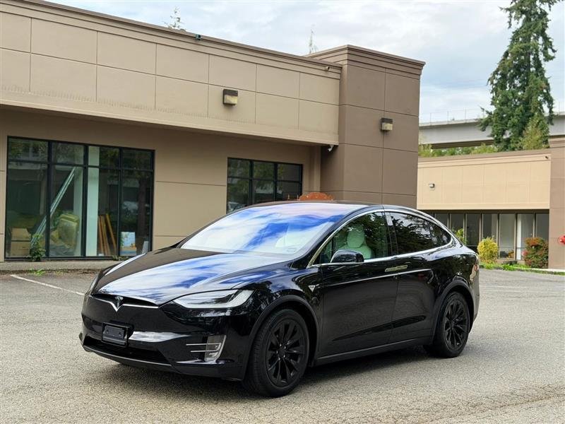 Tesla Model X 90D 2016