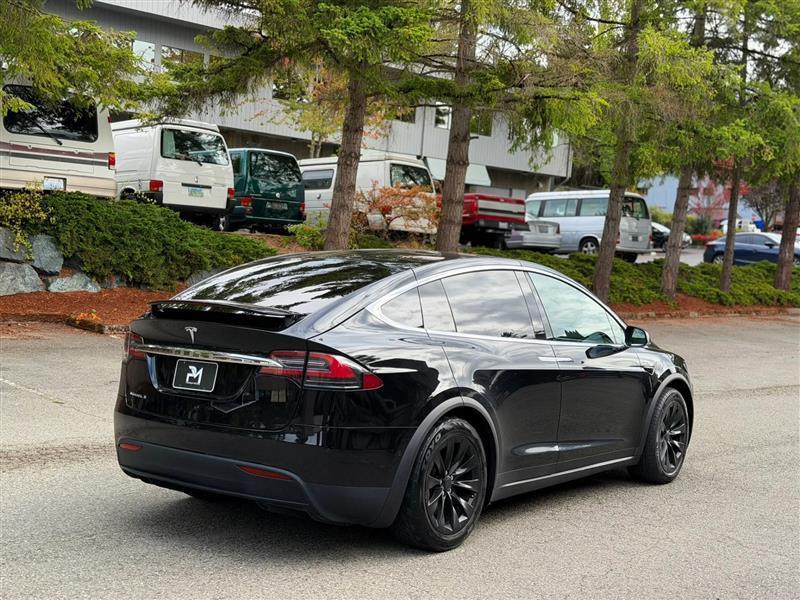 Tesla Model X 90D 2016