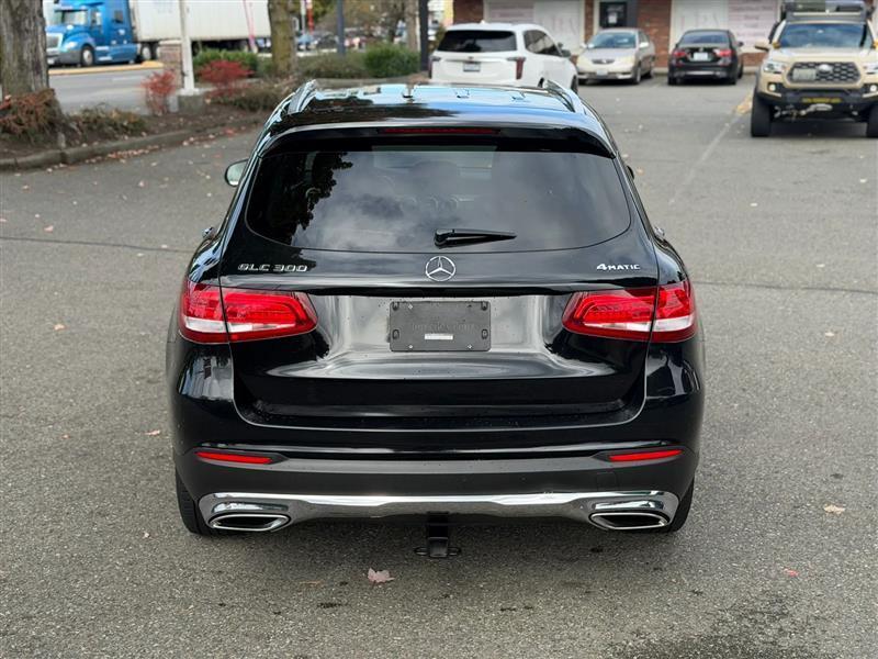 Mercedes-Benz GLC-Class GLC300 4MATIC 2017