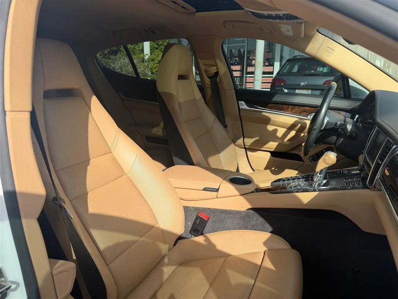 Porsche Panamera Hybrid S E-Hybrid 2015
