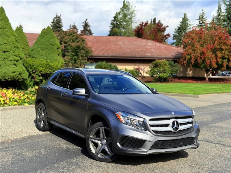 Mercedes-Benz GLA-Class GLA250 4MATIC 2015