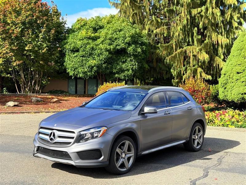Mercedes-Benz GLA-Class GLA250 4MATIC 2015