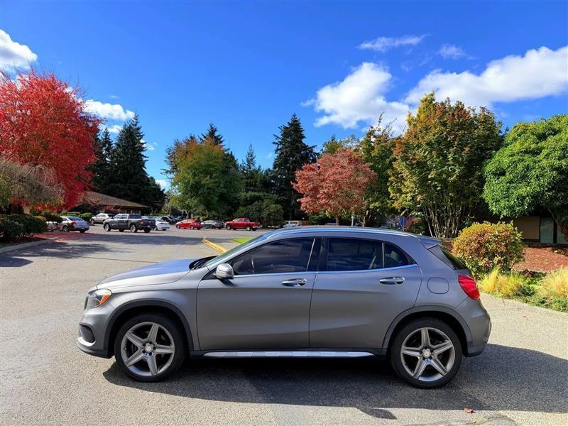 Mercedes-Benz GLA-Class GLA250 4MATIC 2015