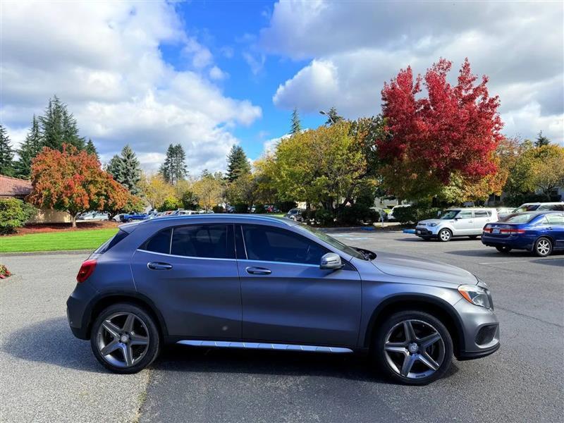 Mercedes-Benz GLA-Class GLA250 4MATIC 2015