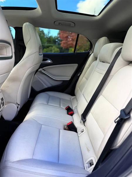Mercedes-Benz GLA-Class GLA250 4MATIC 2015