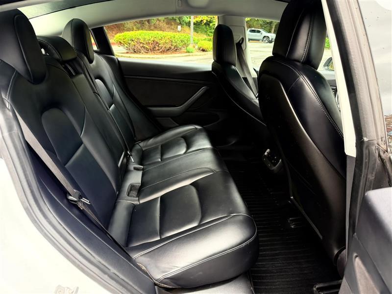 Tesla Model 3 Base 2018