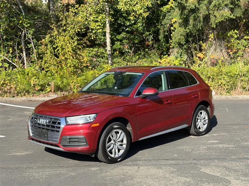 Audi Q5 2.0T Premium quattro 2020