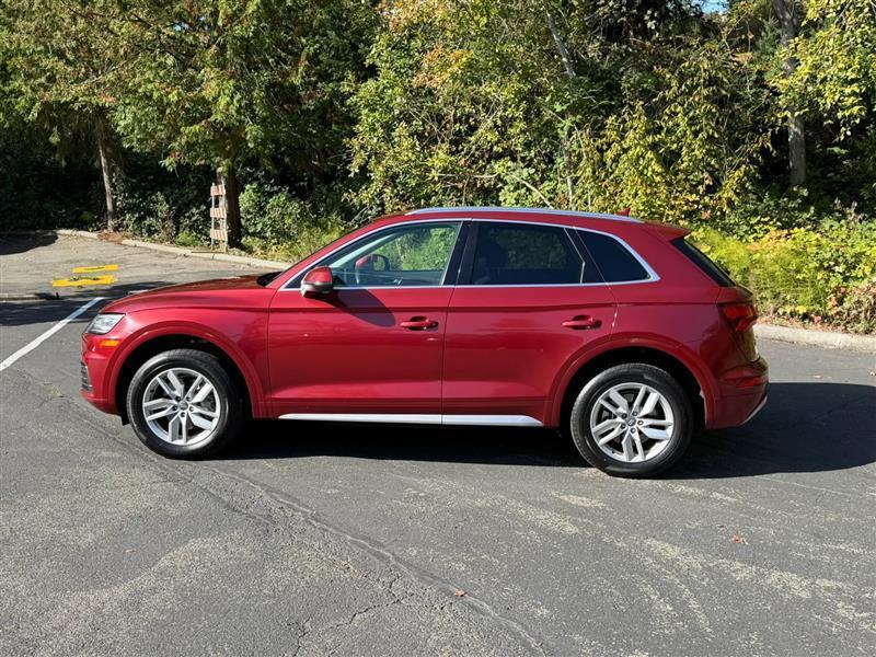 Audi Q5 2.0T Premium quattro 2020