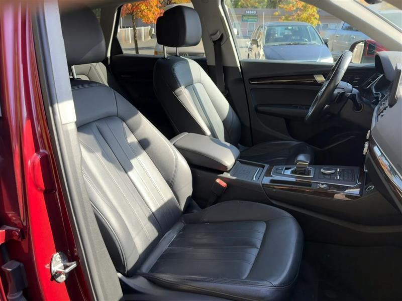 Audi Q5 2.0T Premium quattro 2020