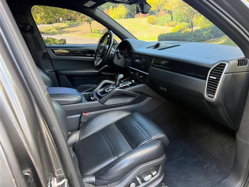 Porsche Cayenne S 2020