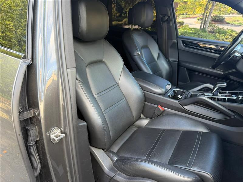 Porsche Cayenne S 2020