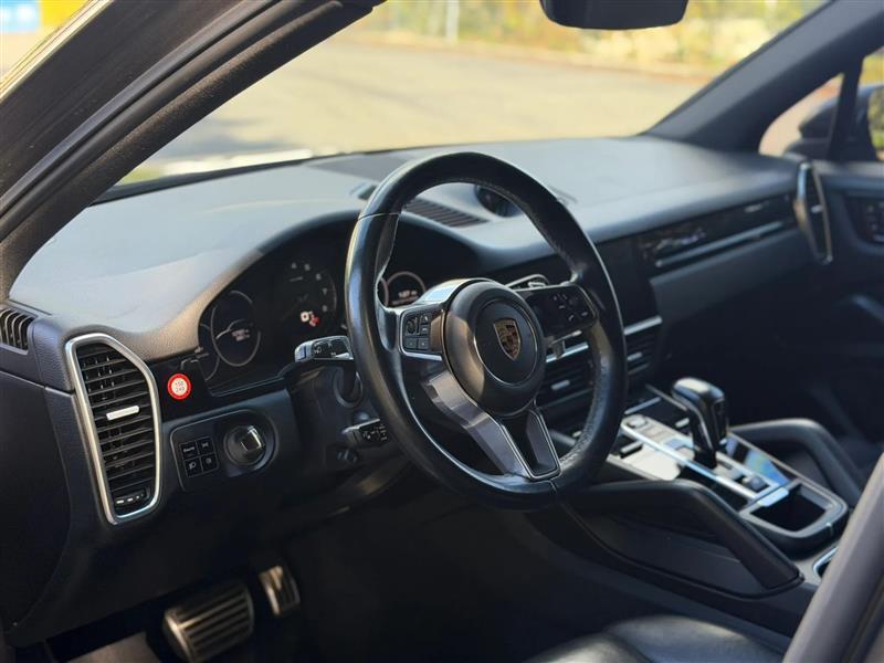 Porsche Cayenne S 2020
