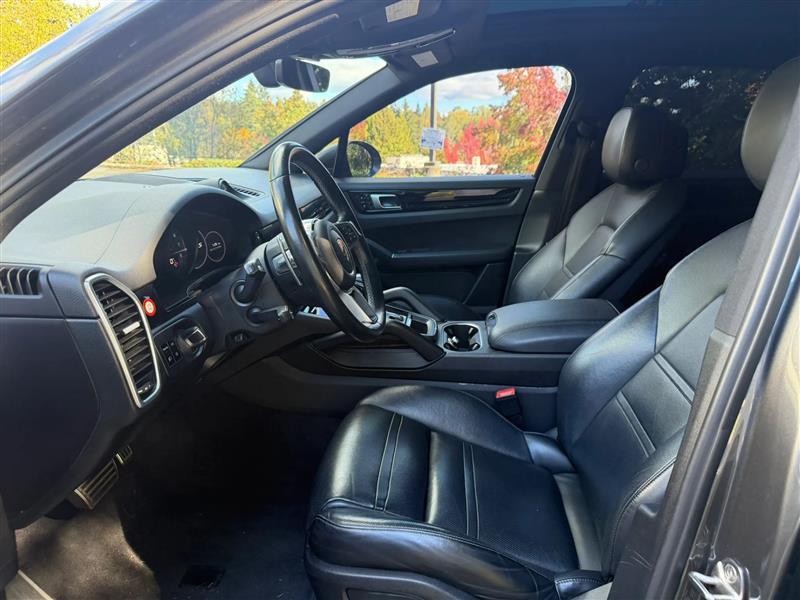 Porsche Cayenne S 2020