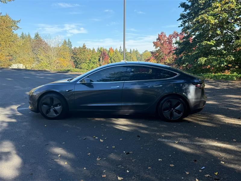 Tesla Model 3 Long Range 2018