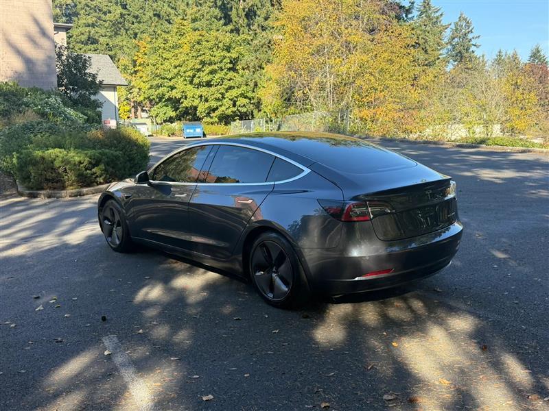 Tesla Model 3 Long Range 2018