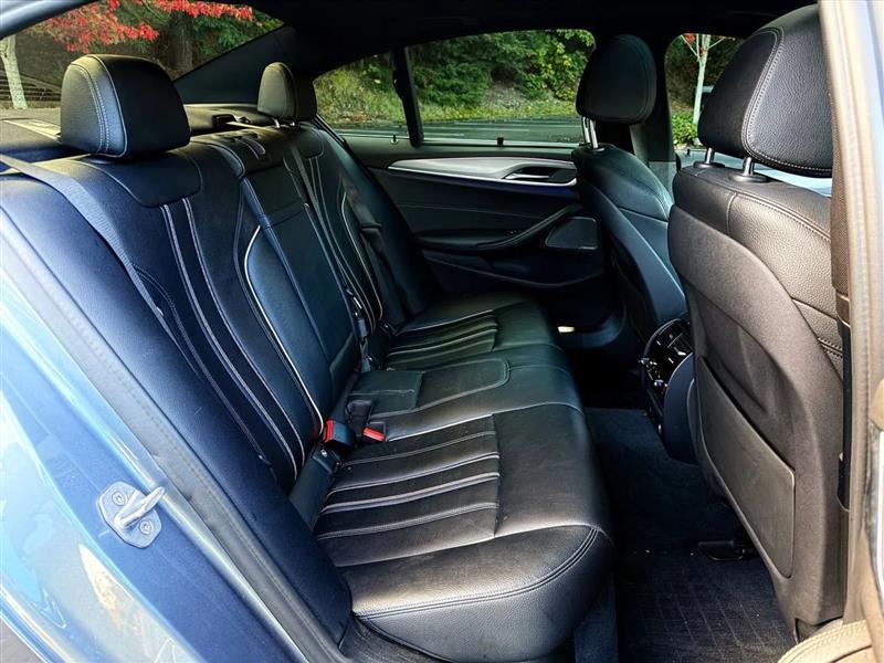 BMW 5-Series 530i xDrive 2018