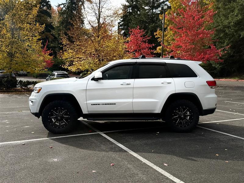 Jeep Grand Cherokee Laredo 4WD 2019