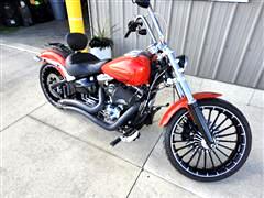 2017 Harley-Davidson FXSB103 