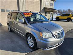 2014 Chrysler Town & Country 