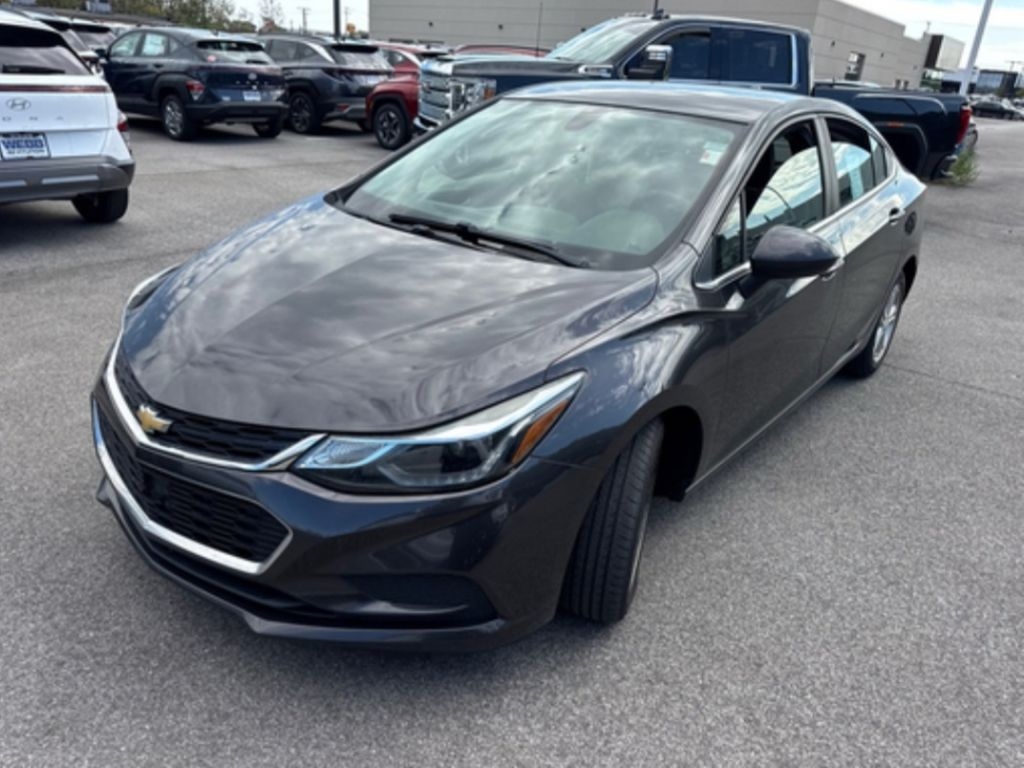 2017 Chevrolet Cruze LT Auto