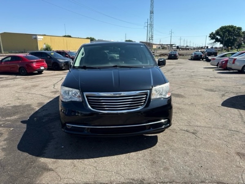 2014 Chrysler Town & Country Touring