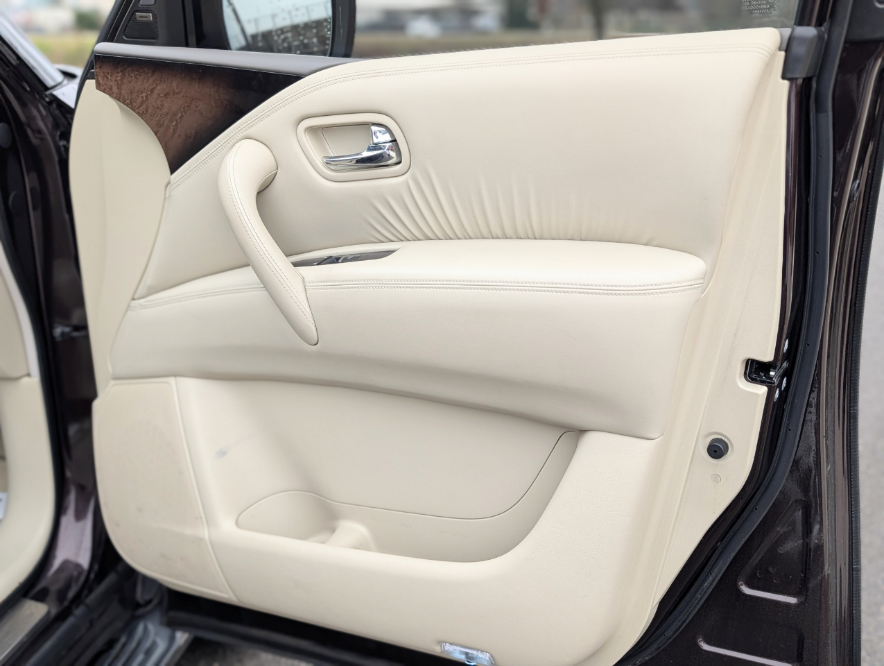 Infiniti QX80 4WD 2014