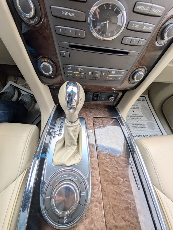 Infiniti QX80 4WD 2014