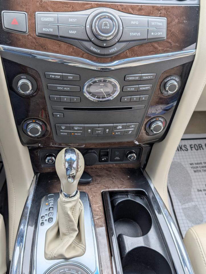 Infiniti QX80 4WD 2014