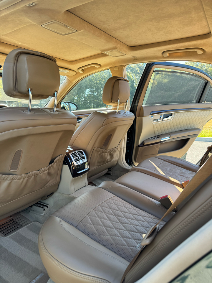 Mercedes-Benz S-Class S65 AMG 2008 Mercedes-Benz S-Class S65 AMG 2008