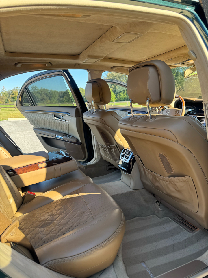 Mercedes-Benz S-Class S65 AMG 2008 Mercedes-Benz S-Class S65 AMG 2008