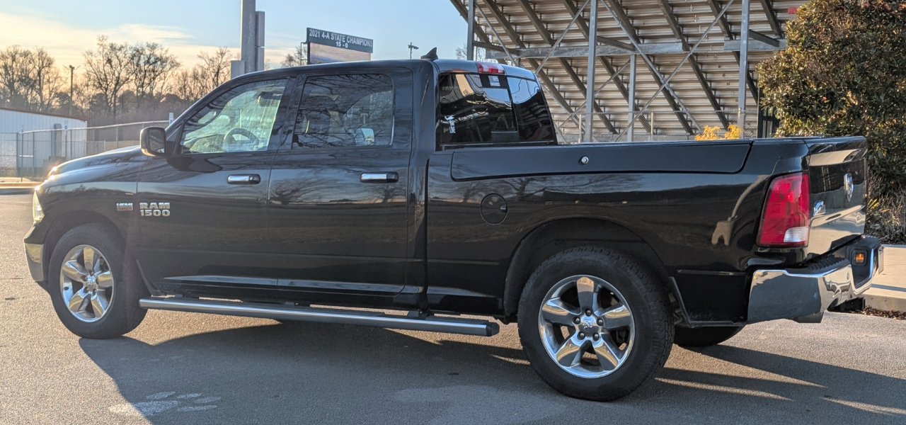 RAM 1500 SLT Crew Cab LWB 2WD 2016