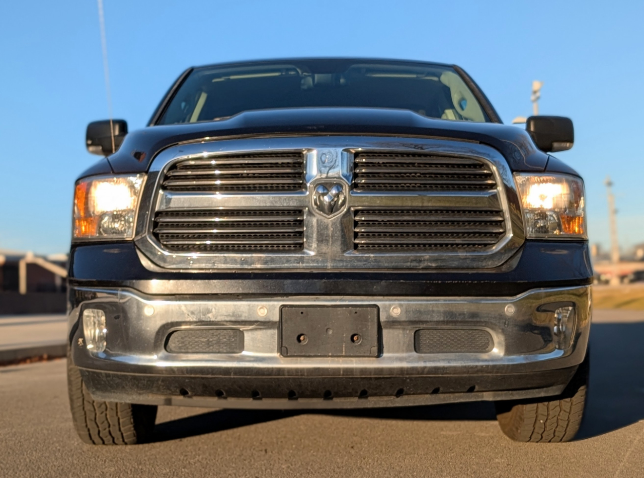 RAM 1500 SLT Crew Cab LWB 2WD 2016
