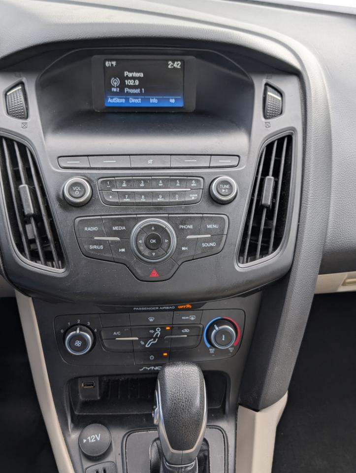 Ford Focus SE Sedan 2018