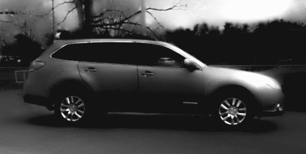 Subaru Outback 2.5i Premium 2010