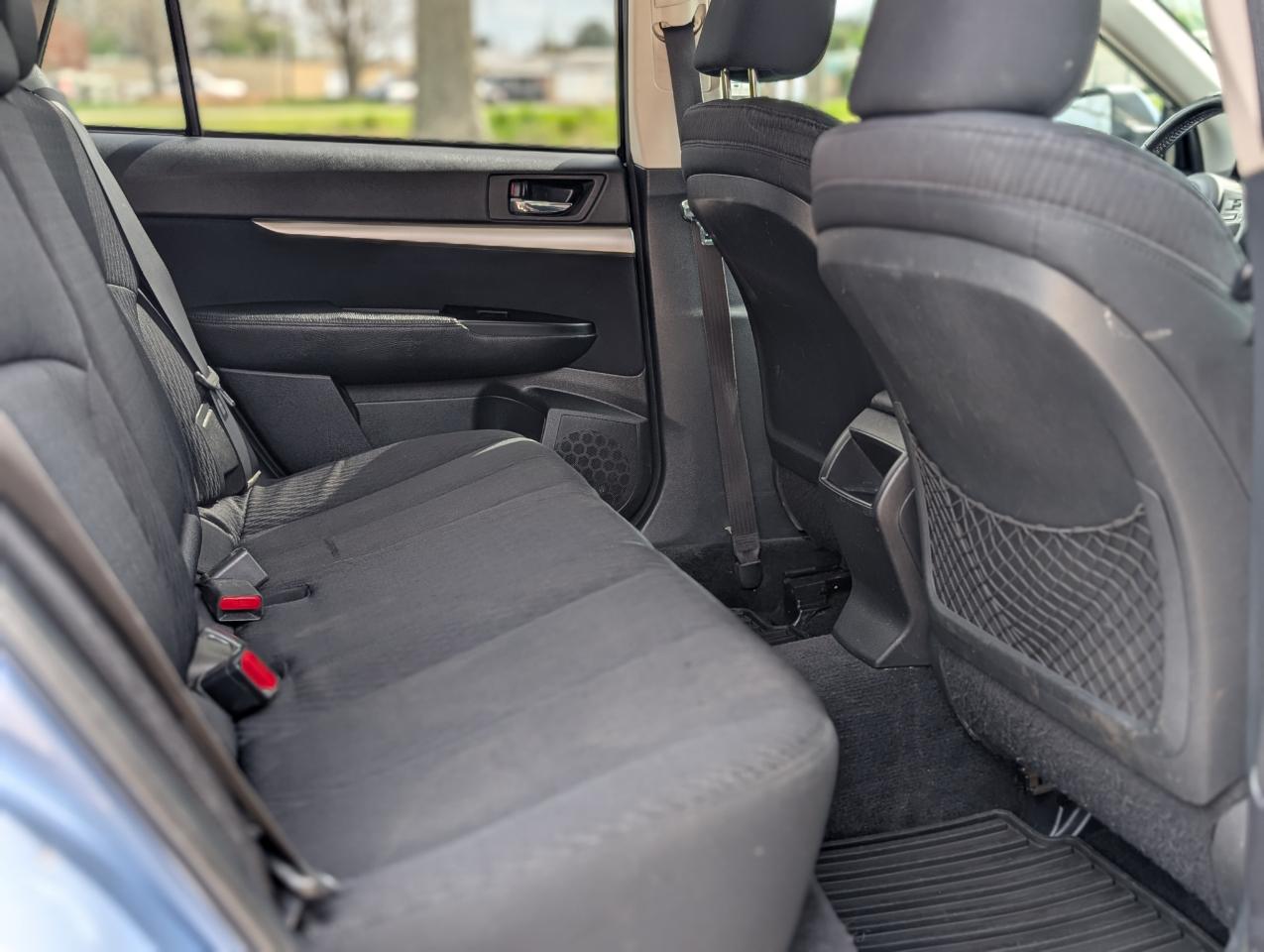 Subaru Outback 2.5i Premium 2010